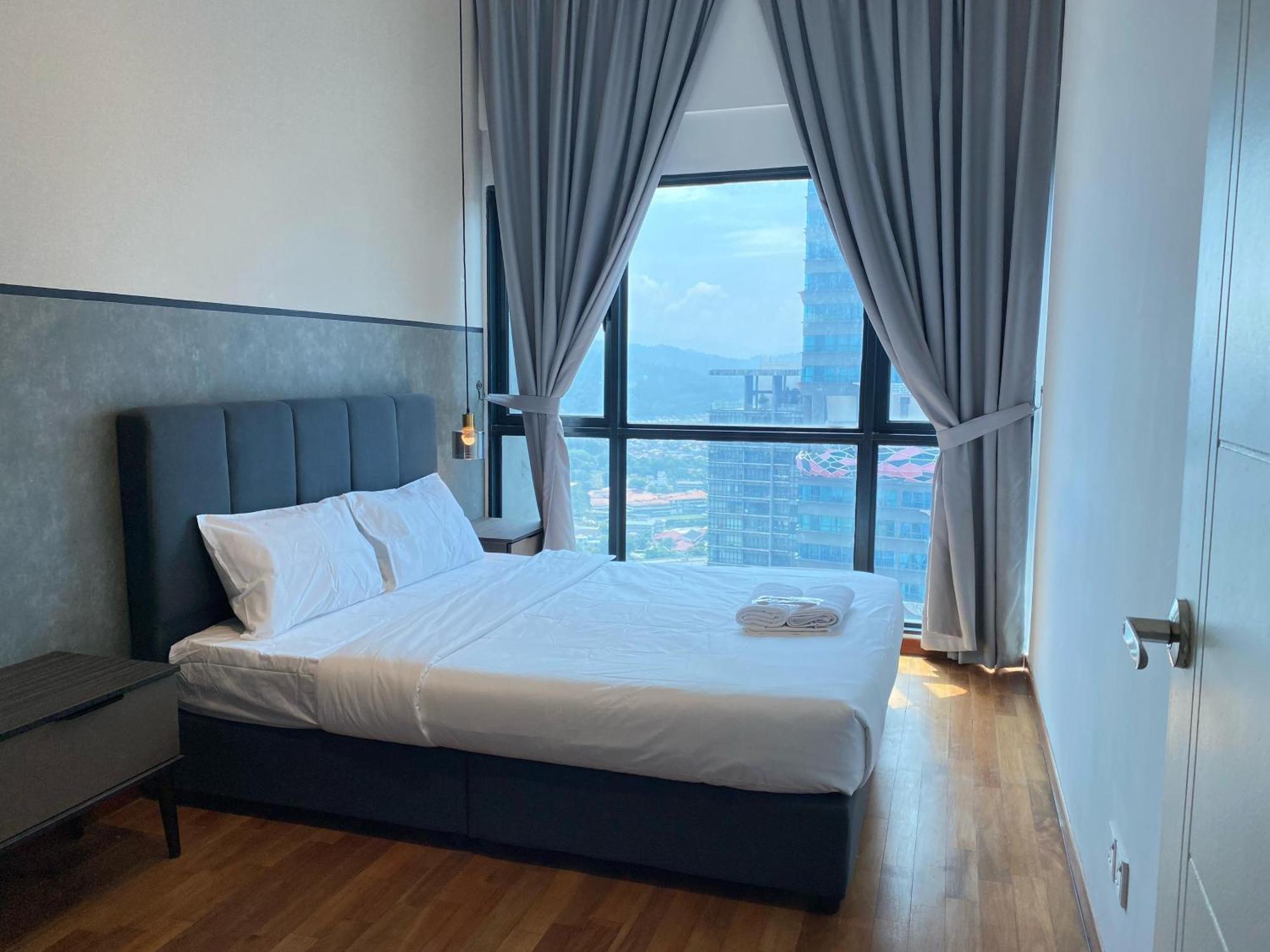 Pangsapuri Reizz By Aayu Residences - 10mins To Klcc, 2 Mins To Gleneagles Hospital Kuala Lumpur