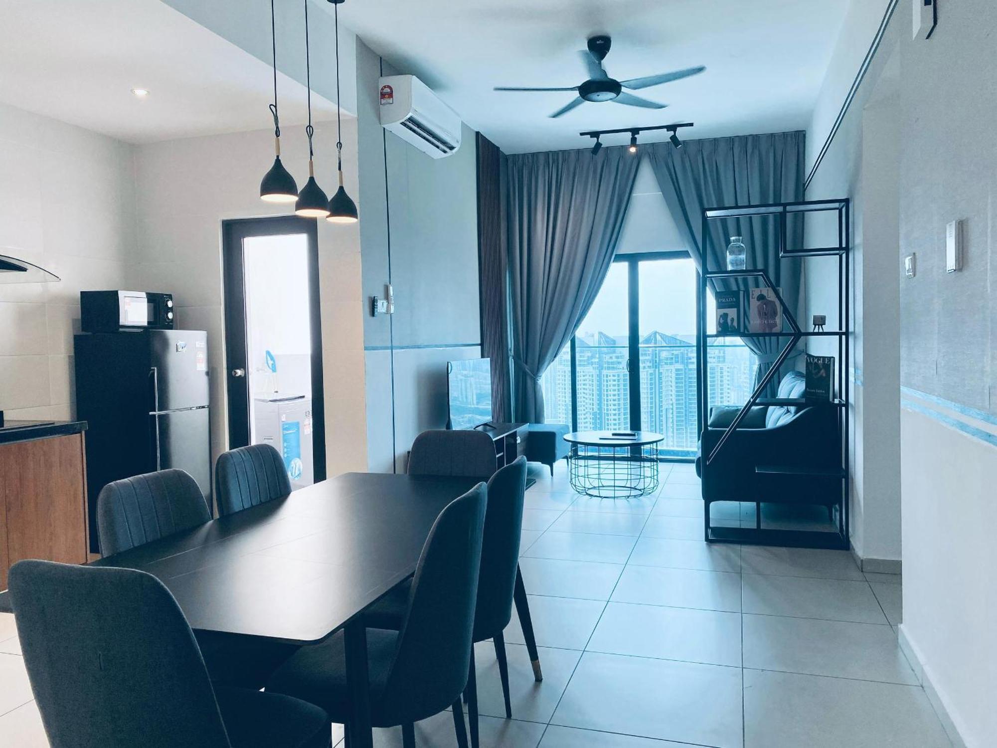 Reizz By Aayu Residences - 10mins To Klcc, 2 Mins To Gleneagles Hospital Pangsapuri